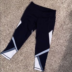 Victoria secret crop leggings